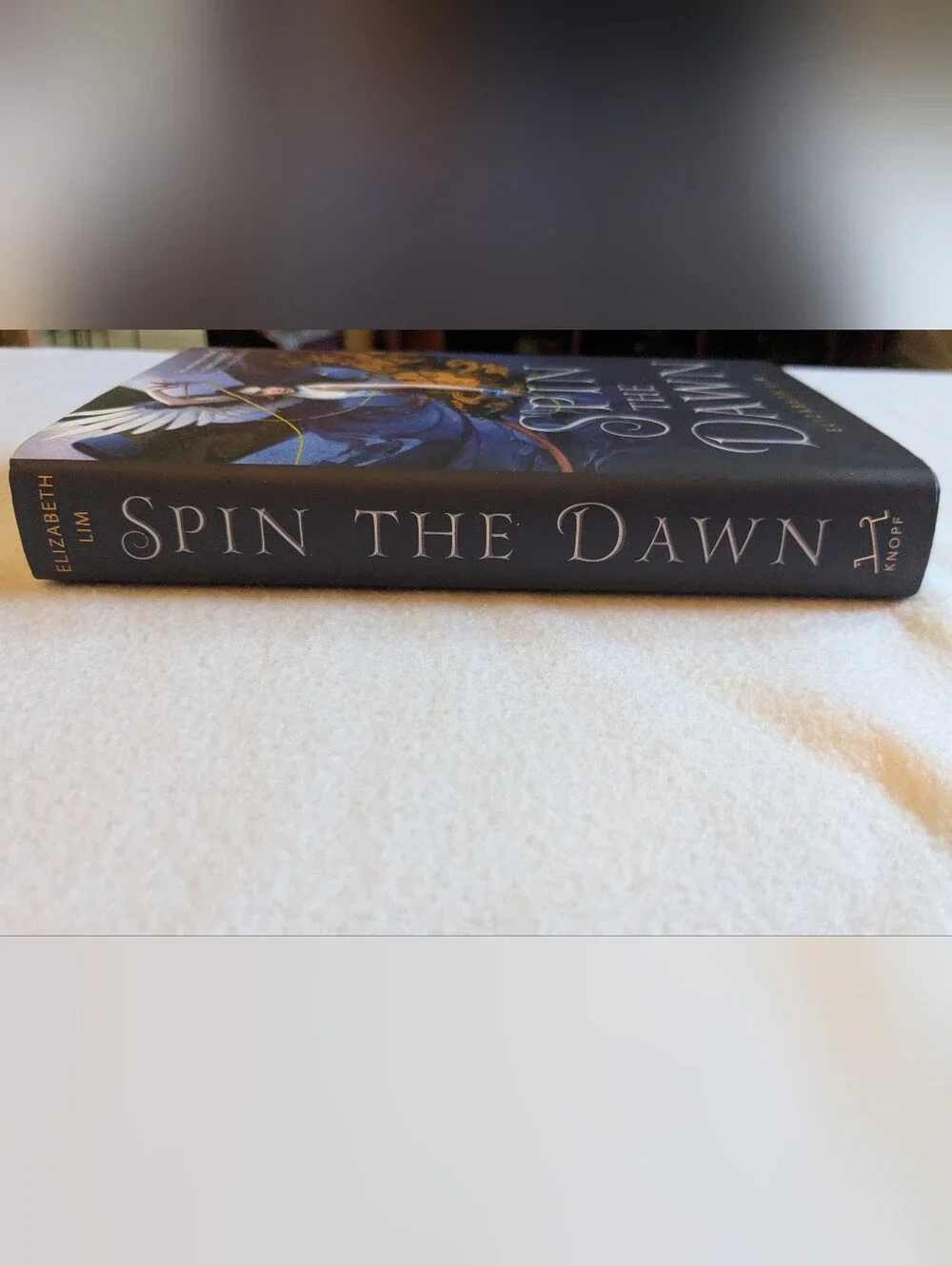 Knopf spin dawn